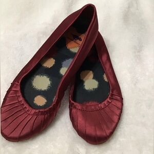 Woman’s size 6 1/2 rocket dog flat slip on shoes
